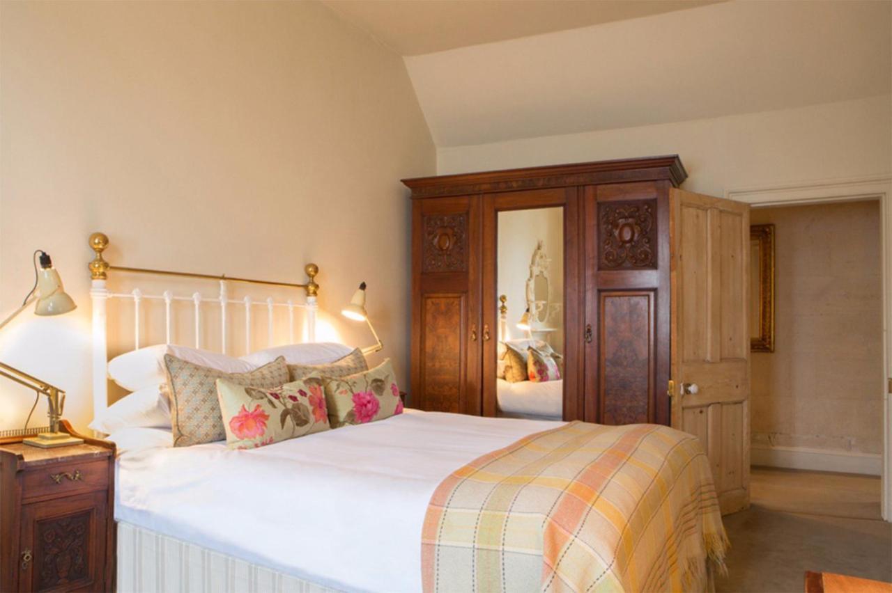 Woolley Grange Hotel Bradford-On-Avon Стая снимка